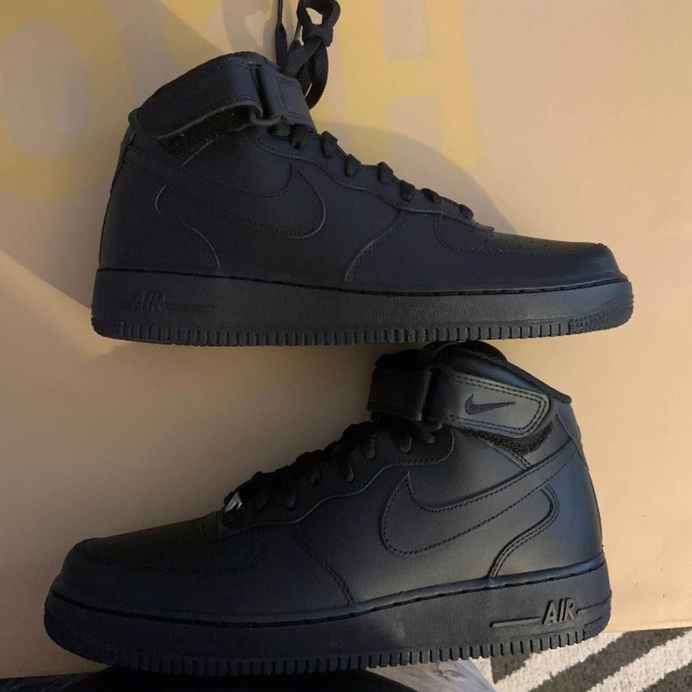 Nike AirForce 1 mid (black)